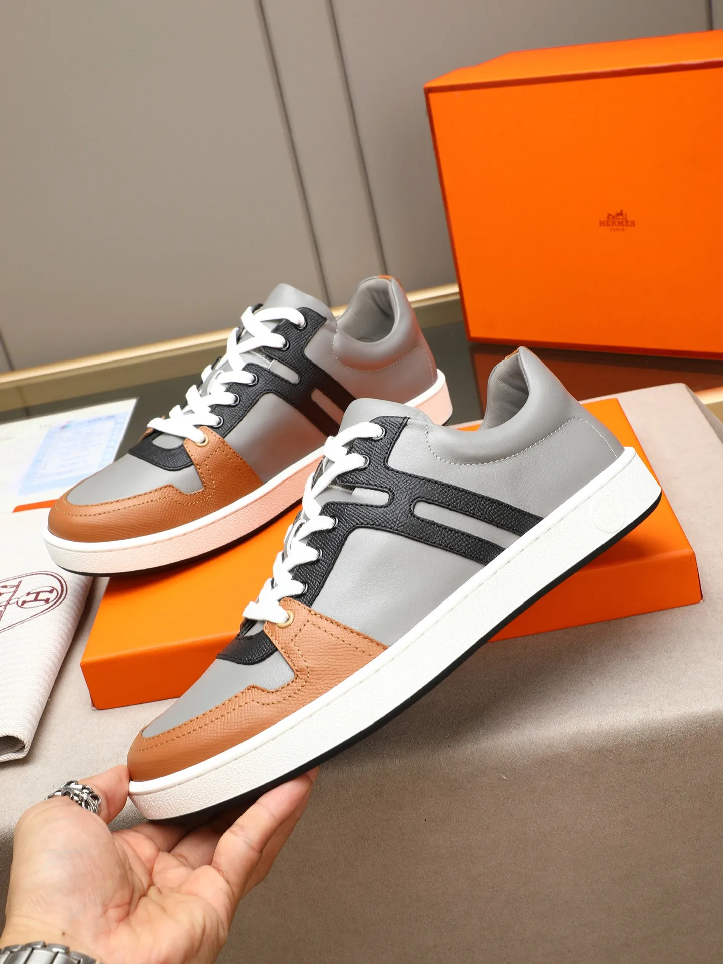 Men's shoes 💰720 [HERMES] Hermès - High-end quality original 🔍🔍🔍 casual sneakers - Upper: 🔝 Napa calfskin, shoe body sewn with brand 'H' totem - Lining: water-dyed cowhide - Outsole: original TPR. :38-44 (45, can be customized)